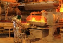 Cobre sube en Londres, pero se encamina a su peor semana en cuatro meses