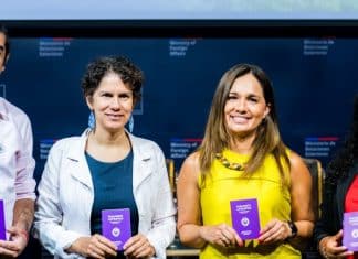 Chile conmemora el Día Internacional de la Mujer y la Niña en la Ciencia con un conversatorio sobre exploración antártica