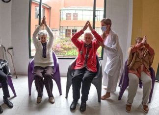 SeniorFit: El Deporte Grupal como Farmacia Social contra la Desconexión