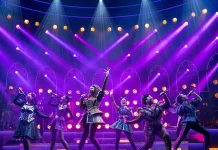 «Dosis de K-pop»: El grupo SUREN llena el Estadio Azteca con un show holográfico de 360°