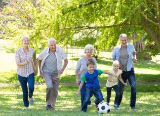 Ejercicios para toda la familia en parques y áreas verdes