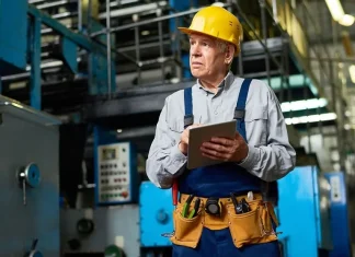 Adultos mayores y empleo: la participación laboral como herramienta para evitar la soledad