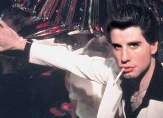 John Travolta cumple 72 años: El eterno rey de la pista que definió una era