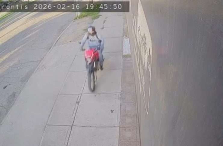 Conmoción en Maipú: «Motochorro» atropella y mata a adulta mayor de 75 años mientras huía de asalto