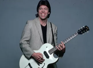 Efemérides Musicales del 24 de Febrero: Clásicos Inmortales, Led Zeppelin y Noches de Grammy